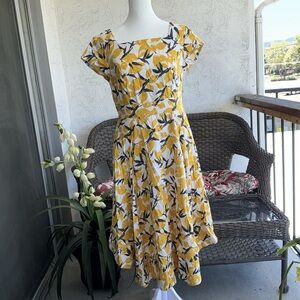Eshakti Yellow Floral Short Sleeves Long Dress Medium Size 8
